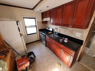 36-52 32nd St #1, Astoria, NY 11106