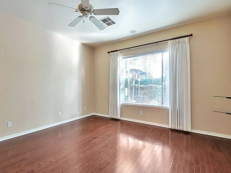 7301 E Woodsage Ln — Photo 13