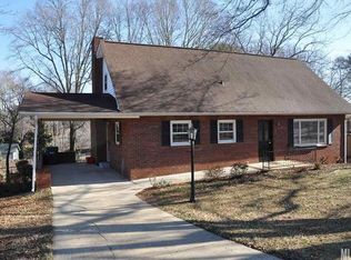 841 Ridge Dr, Newton, NC 28658