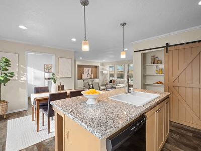 1192 E Lakeshore Dr W, Shelton, WA, 98584