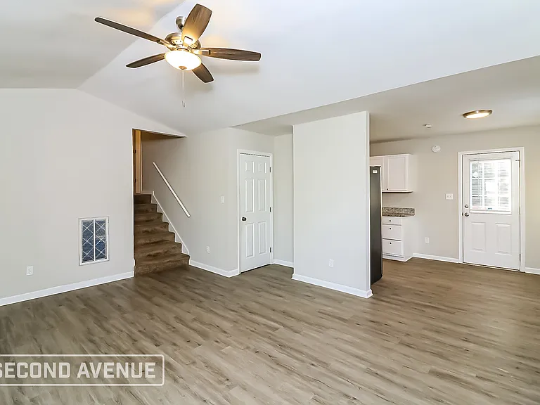 58 Southwind Dr — Photo 6