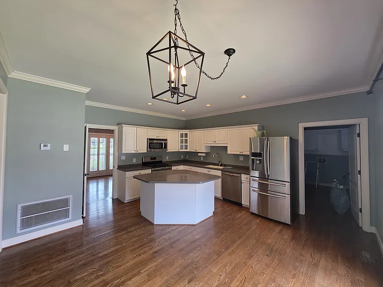 4556 Magnolia Dr — Photo 19