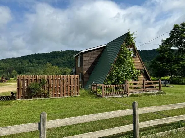 28952 Route 6, Youngsville, PA 16371