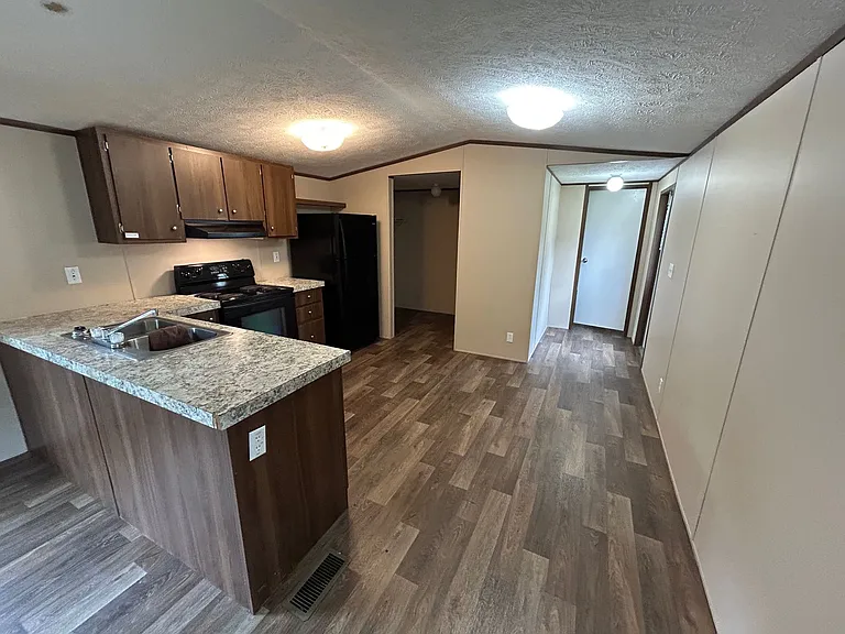 1708 Mary St — Photo 2