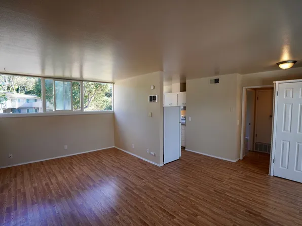 1A-CS, 1 Arkwright Ct #10, Pacific Grove, CA 93950