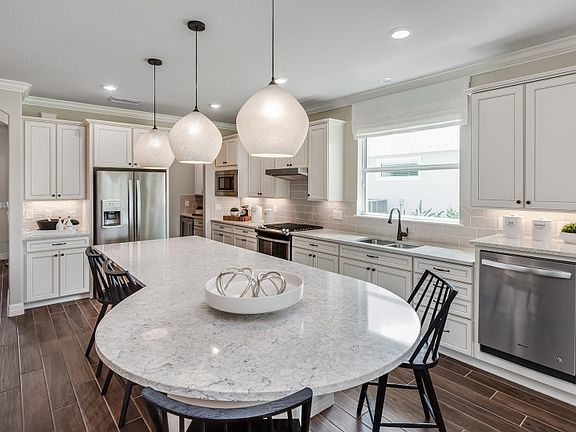Kitchen with Large Center Island