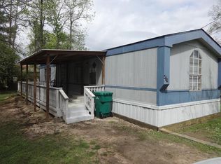 418 W Powell St, Willis, TX 77378