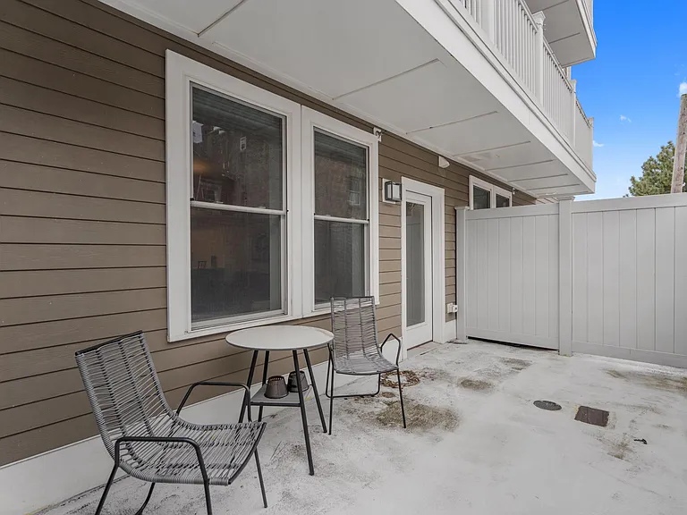 70 Bremen St #207 — Photo 8