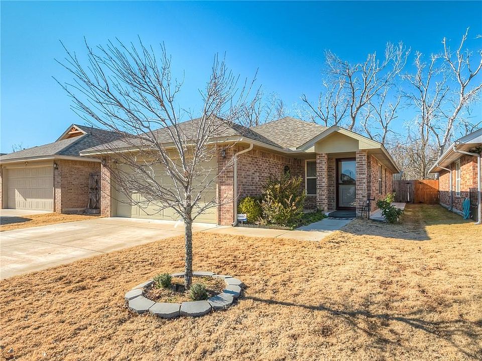 1st image of 5711 Clearwater Dr