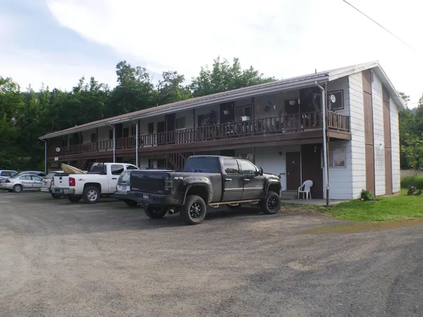 115 N 17th St, Saint Maries, ID 83861