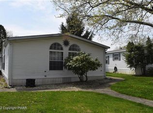 4 Cedar Ct, Bath, PA 18014
