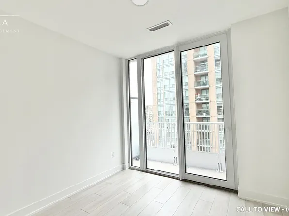 36 Olive Ave, Toronto, ON