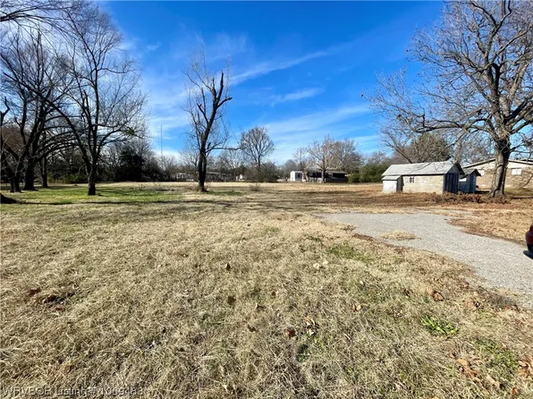 503 S Coker St, Greenwood, AR 72936