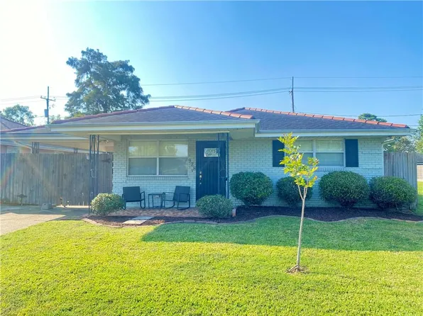 928 Perrin Dr, Arabi, LA 70032
