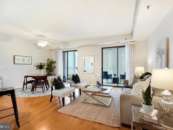 3210 N Leisure World Blvd APT 219, Silver Spring, MD 20906