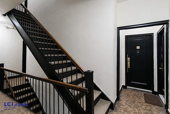 Rented by LC Lemle Real Estate Group | media 16