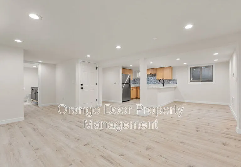 7727 Jones Ave NW — Photo 9