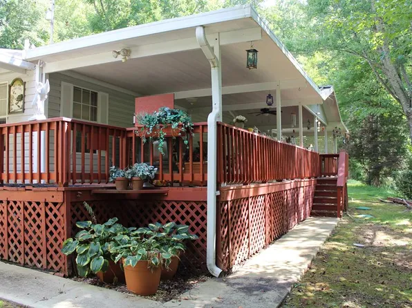 4 Twins Ln, Sylva, NC 28779