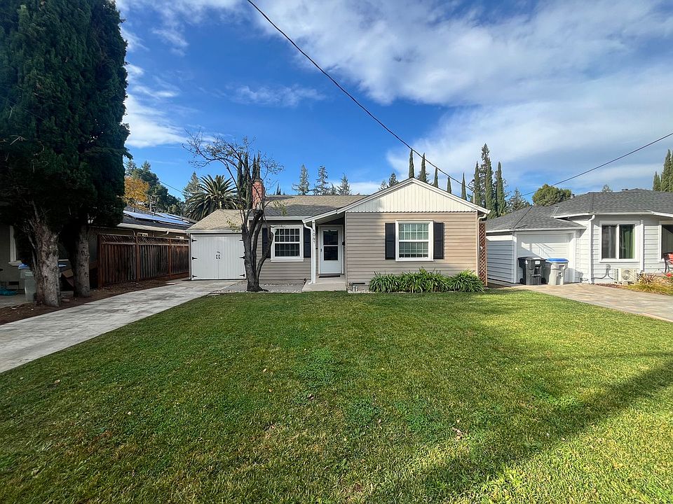 1st image of 1041 Thornton Way