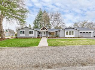 2875 Erline Way, Central Point, OR 97502