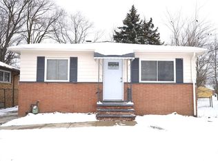 5706 Garfield Ave, Maple Heights, OH 44137