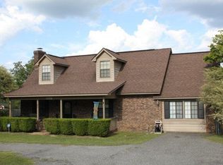 31 Sleigh St, Lyons, GA 30436