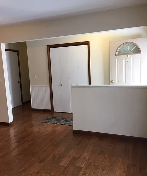 2947 Southbridge Rd — Photo 3