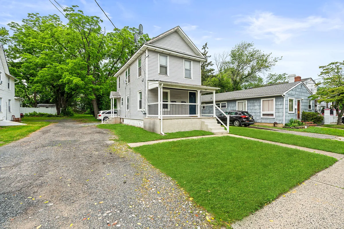 Building Photo - 315 Neptune Blvd #1