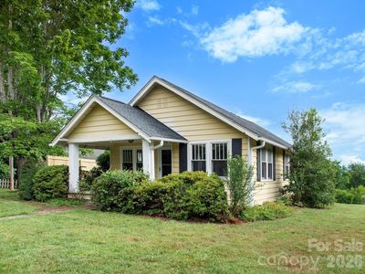 25 Bailey Rd, Candler, NC, 28715