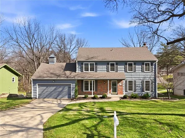 412 NW Briarcliff Rd, Kansas City, MO 64116