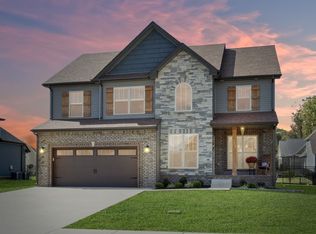 512 Bowden Dr, Clarksville, TN 37043