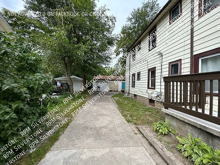 52 W Bernhard Ave — Photo 18