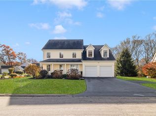 22 Beech Tree Pl, South Kingstown, RI 02879