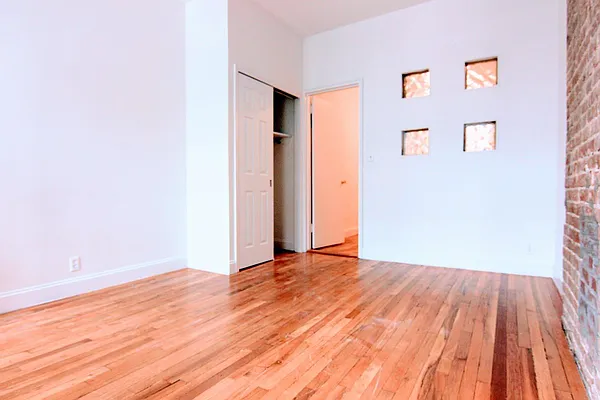 Rented by GPA Realty | media 4