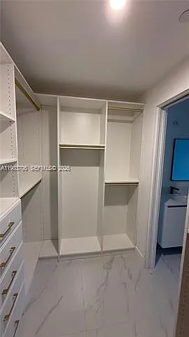 700 NE 24th St #5405 — Photo 23