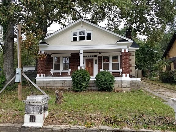 2nd image of 3216 Dogwood Dr
