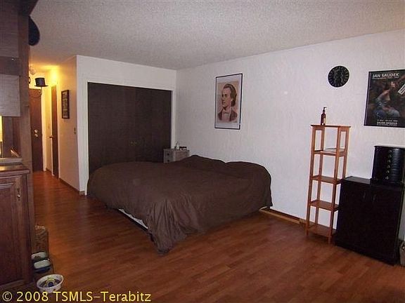 5th image of 1300 Regency Way #40