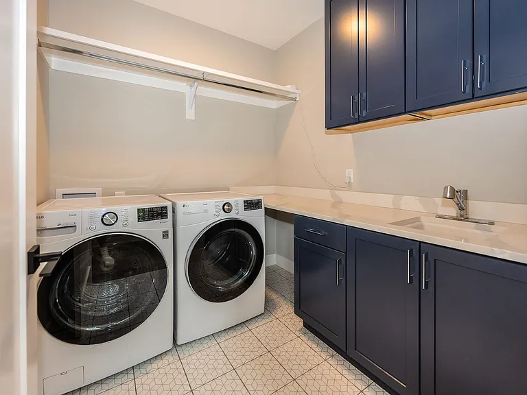 Laundry Room Cabinet