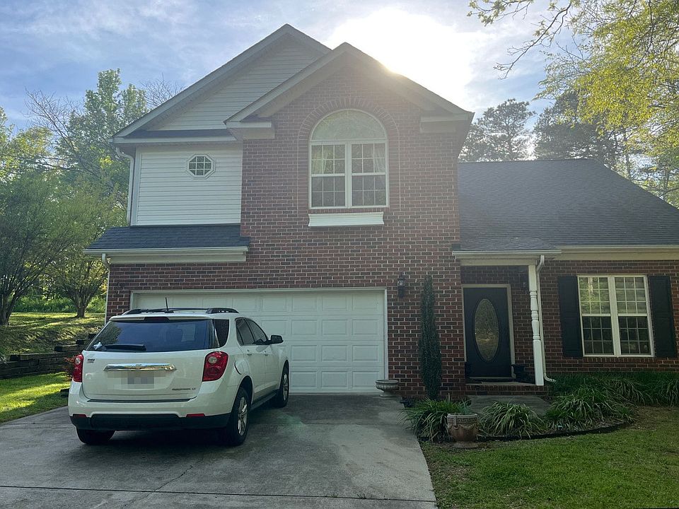 1st image of 3111 Drake Ln