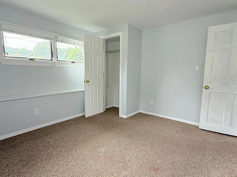 95 Stephen Rd — Photo 12