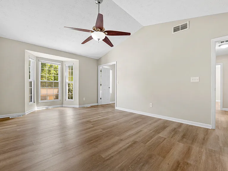 5075 N Bridges Dr — Photo 19