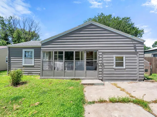 2181 S Wallace St, Wichita, KS 67218