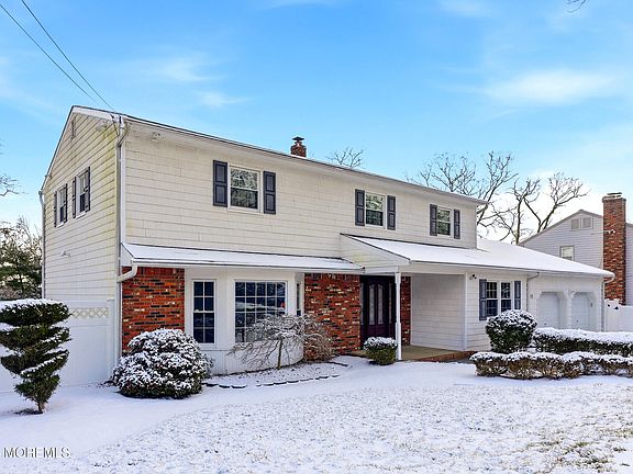 2nd image of 62 Cold Indian Springs Road