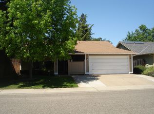 10009 Fire Opal Ct, Sacramento, CA 95827