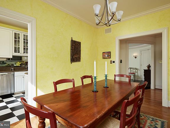 5th image of 4000 Cathedral Avenue Nw #602B