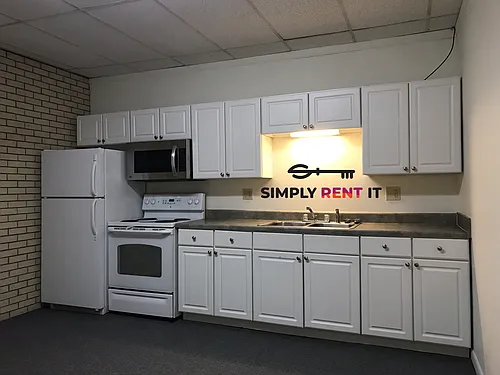 210 N Main St #4 Photo 1