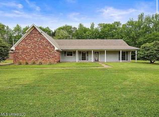 118 Falcon Ridge Dr, Raymond, MS 39154