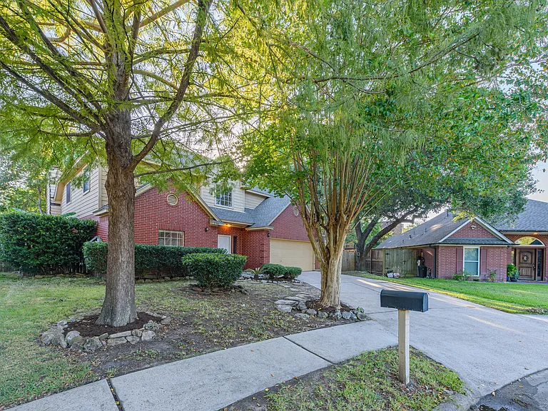 21503 Millhouse Cir — Photo 5