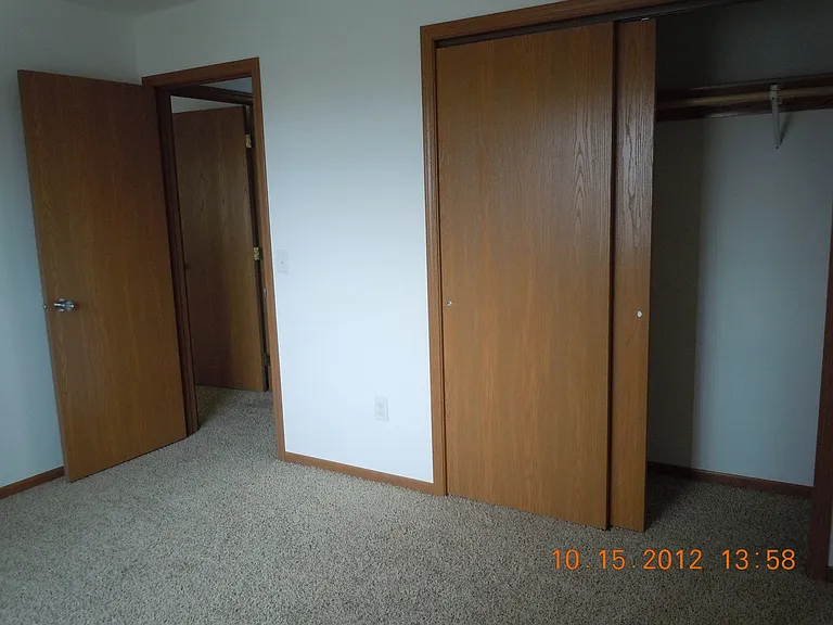 2727 North Broadway — Photo 17