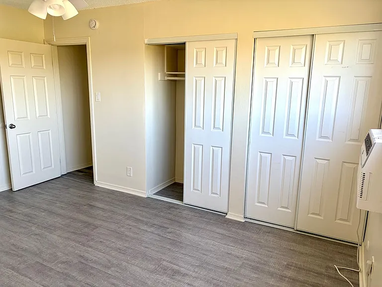 7530 Hampton Ave — Photo 11